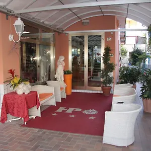 *** Hotel Peonia Italia
